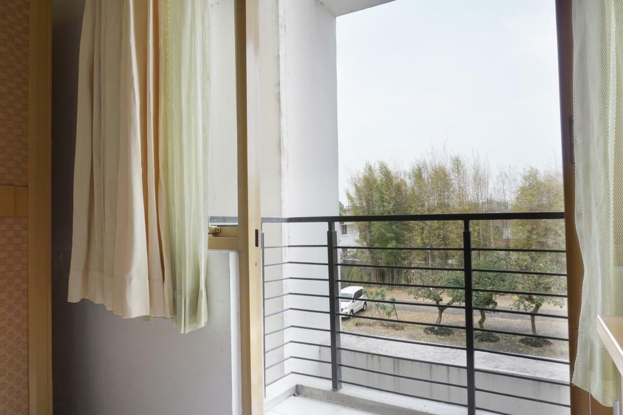 Residences By Reddoorz Near Maranatha University Bandung Buitenkant foto
